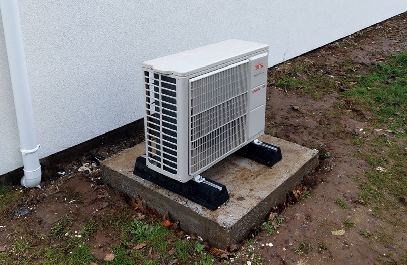 Installation d'une pompe à chaleur air-eau